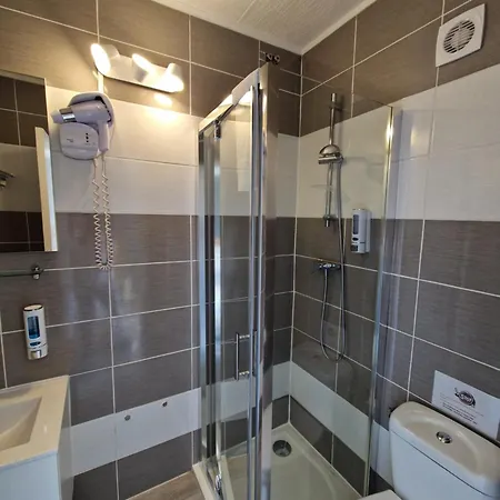 Hotell Le Cosy Saint Aygulf