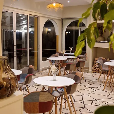 Le Cosy