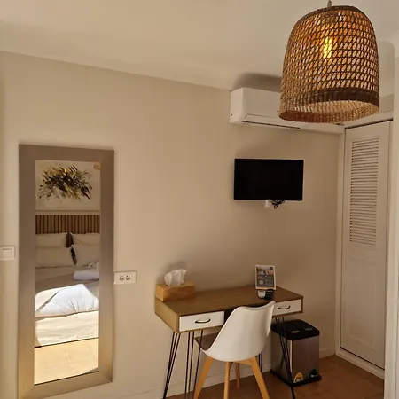 Hotel Le Cosy 3*