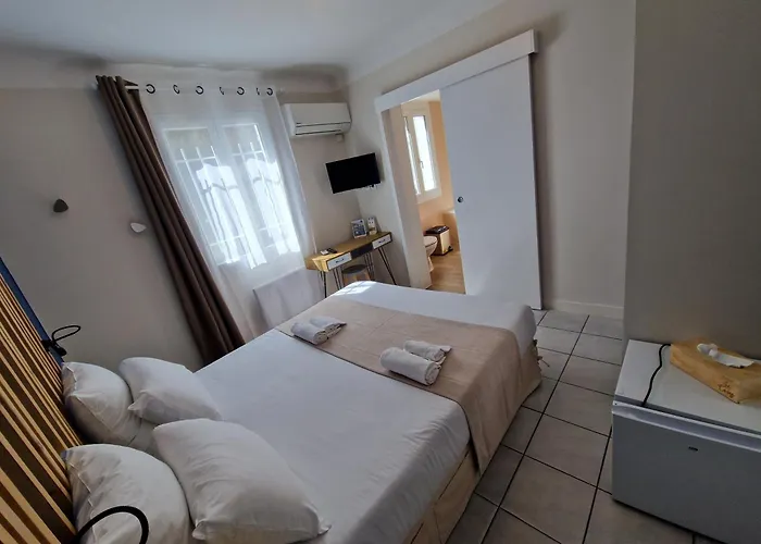 Le Cosy