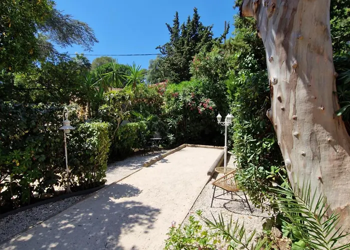 Hotel Le Cosy