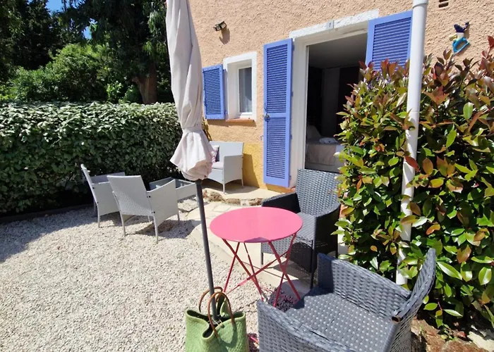 Le Cosy Hotel 3*