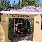 Le Cosy 3*