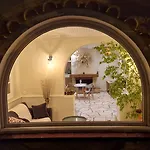 Le Cosy 3*