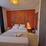 Le Cosy Hotel