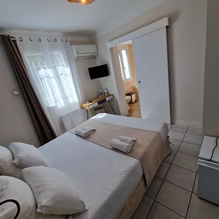Le Cosy