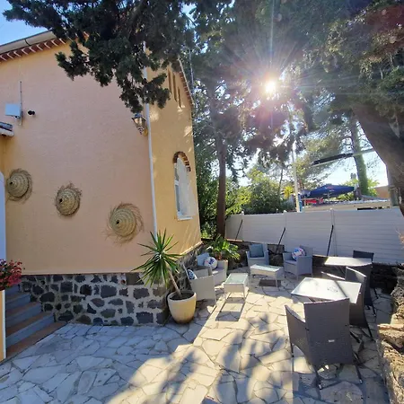 Le Cosy 3* Saint Aygulf