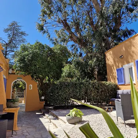 Le Cosy 3* Saint Aygulf