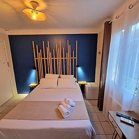 Le Cosy Hotel 3*