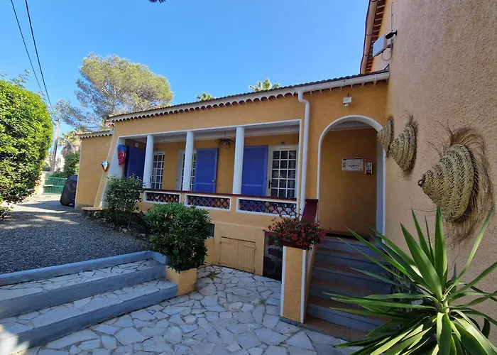 Le Cosy Hotel 3*