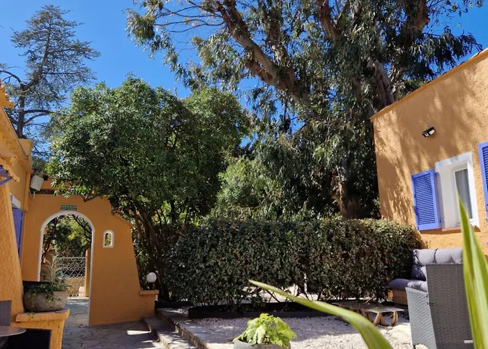 Le Cosy 3* Saint Aygulf